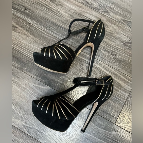 TRUTH OR DARE BY MADONNA WOMEN'S BLACK SUEDE STILETTO PUMP HEELS SIZE 8.5 - Picture 1 of 15